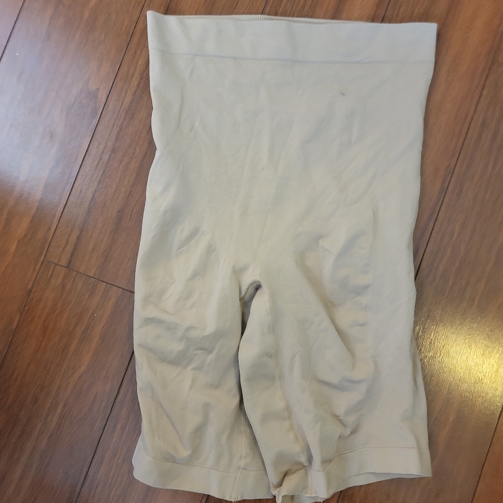 Shapewear shorts